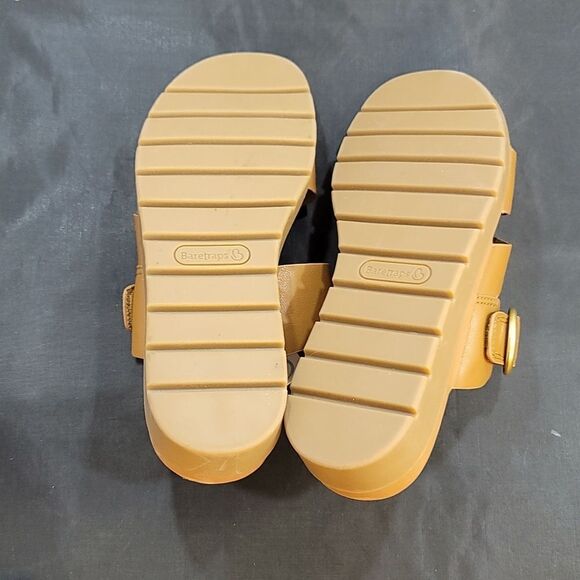 BRAND NEW BARESTRAPS ADJUSTABLE BUCKLE DOUBLE STRAP OPEN TOE SANDAL - Picture 12 of 15